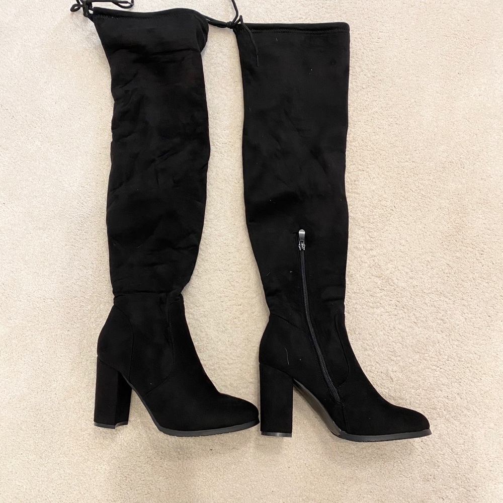 Over the knee block heel boots NIB